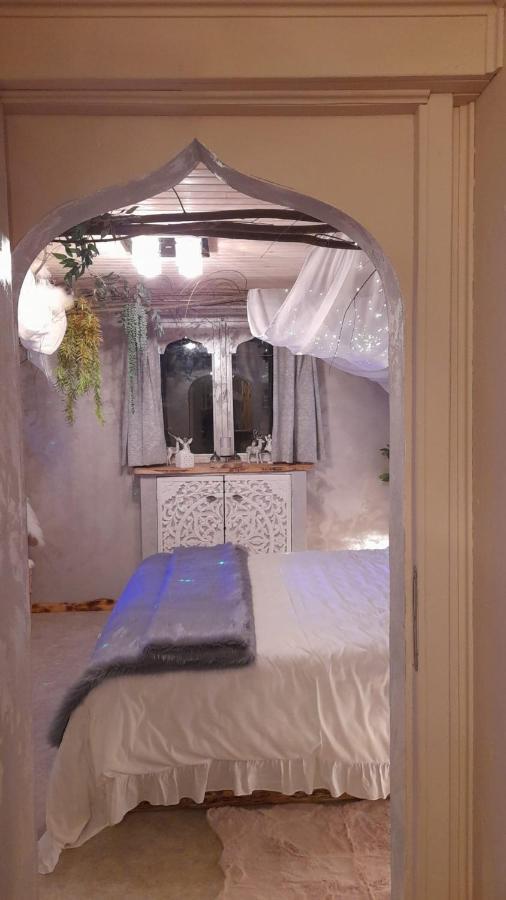 Le Feerica Hotel Erezee Bagian luar foto